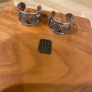 Retired James Avery earrings